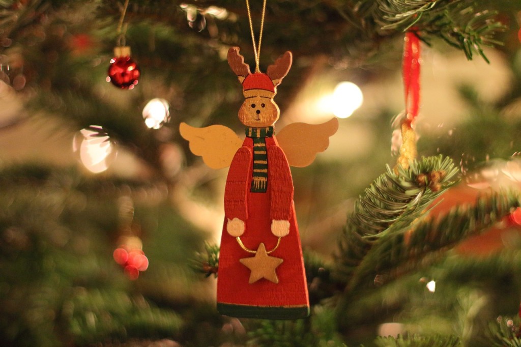 クリスマスツリー飾りのペーパーテンプレートが無料でダウンロードできるサイト Mimily